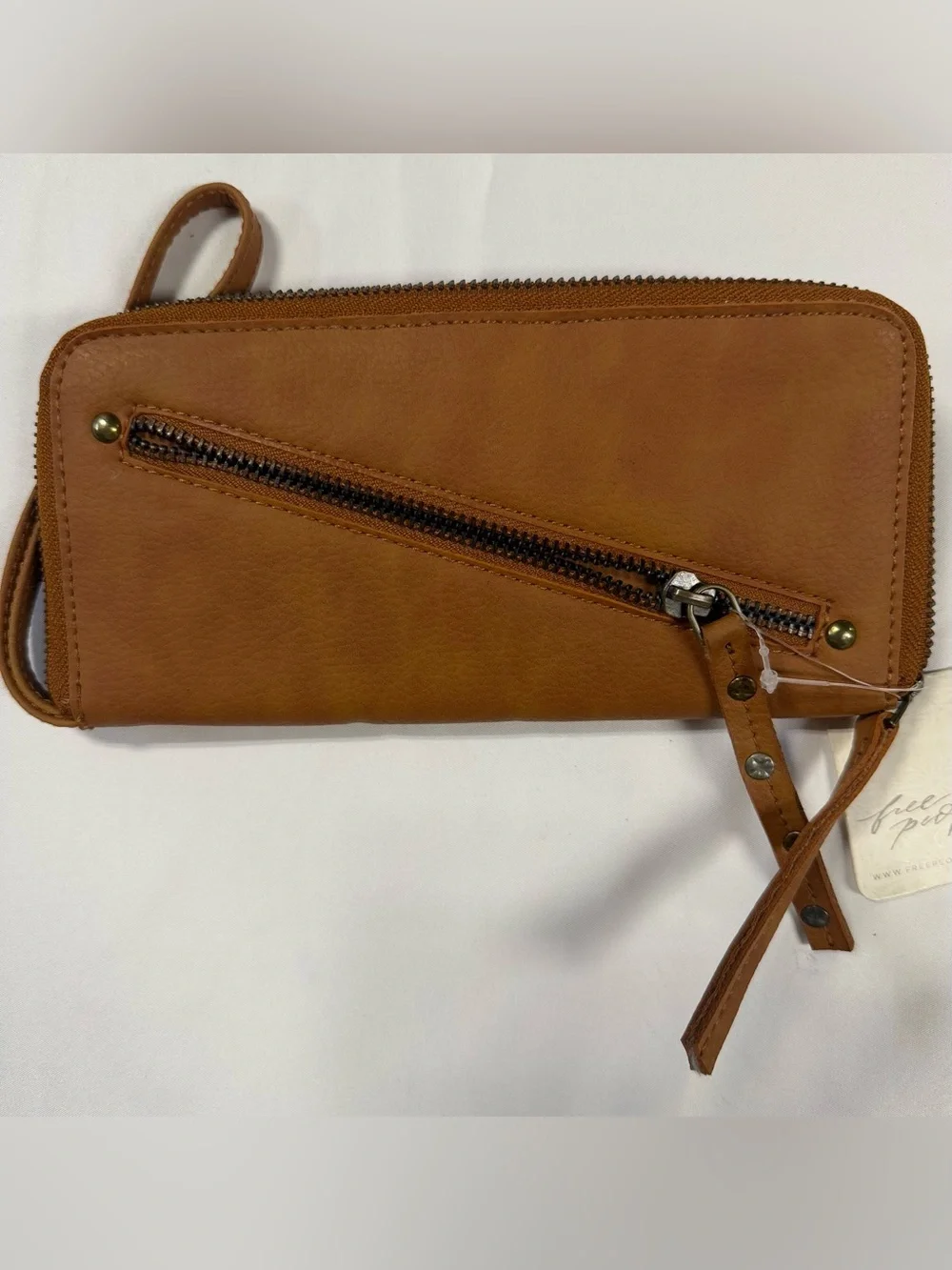 Free People Distressed Vegan Leather Zip Wallet Wristlet NWT Brown